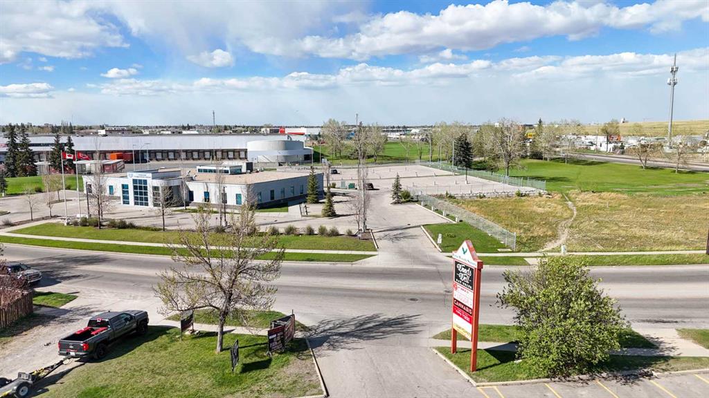 Picture for 27 Erin Grove Court SE