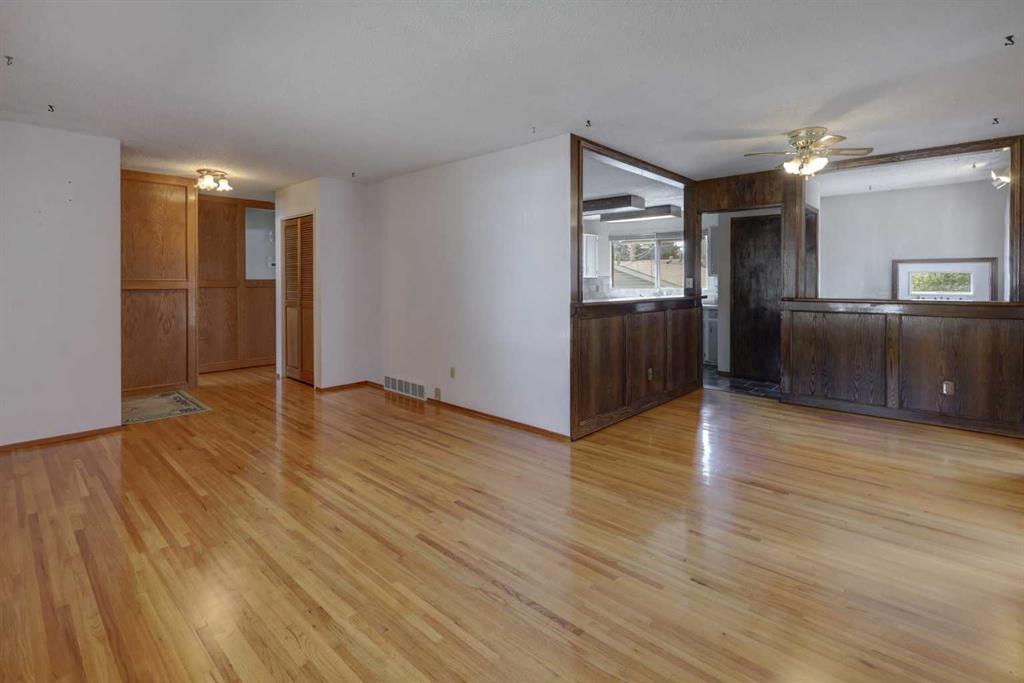 Picture for 255 Huntcroft Road NE