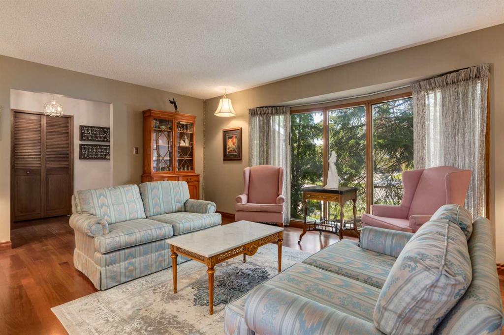 Picture for 2724 Palliser Drive SW