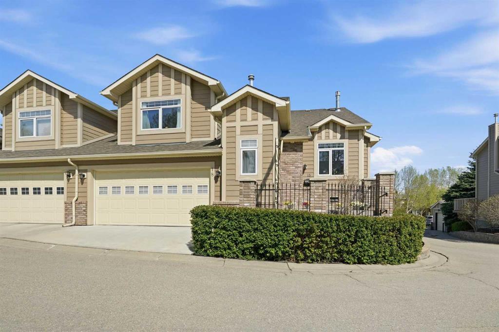 Picture for 18 Varsity Estates Park NW