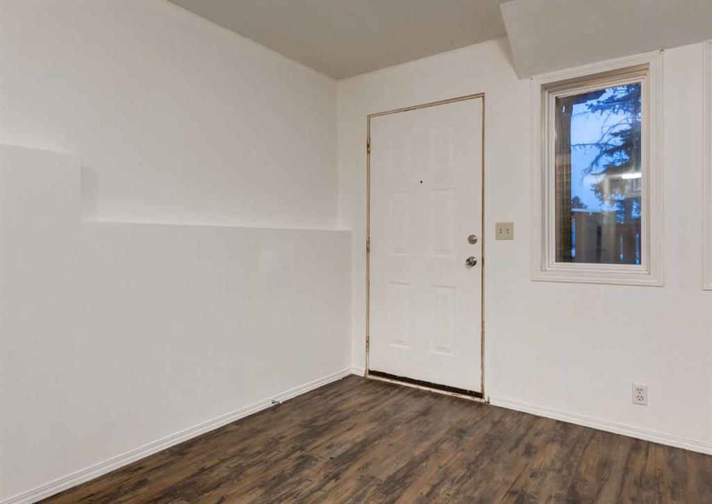 Picture for 1135 37 Street SE