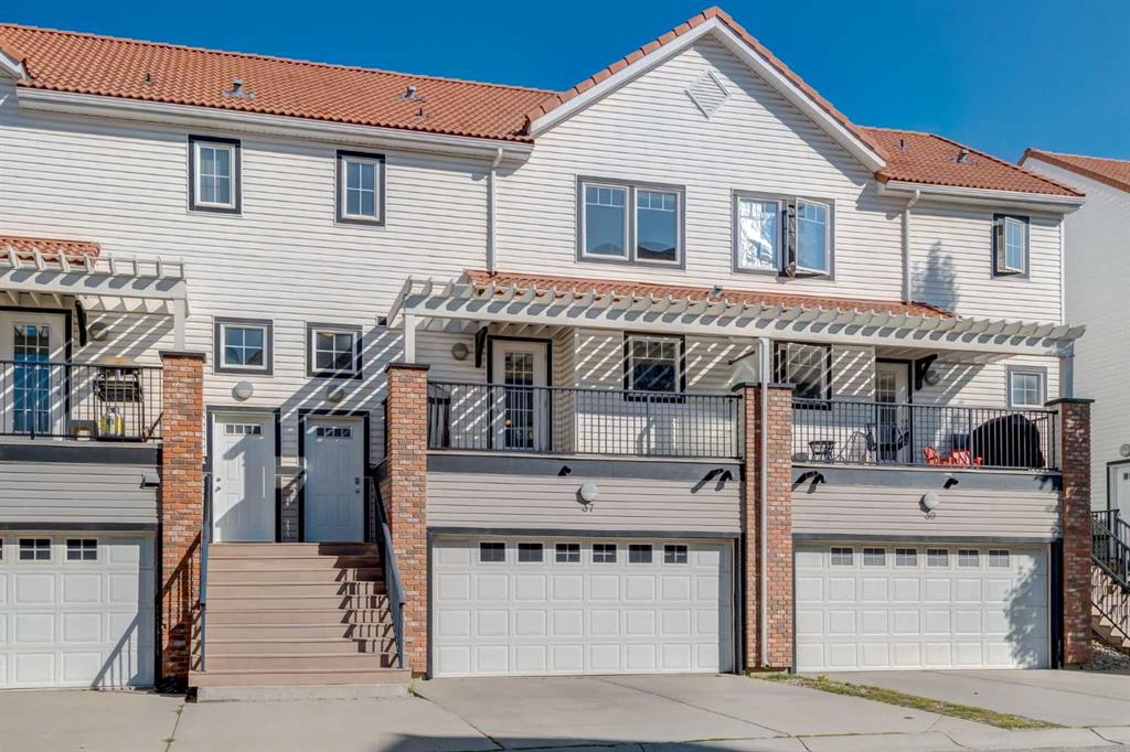 Picture for 37 Royal Oak Plaza NW