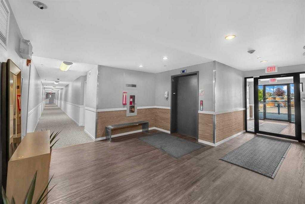 Picture for 2208, 181 Skyview Ranch Manor NE