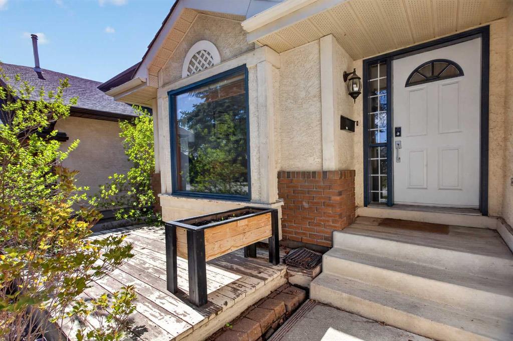 Picture for 60 Scandia Hill NW