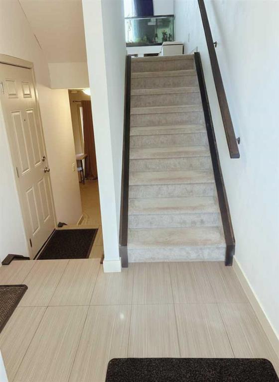 Picture for 128 Strathcona Circle 
