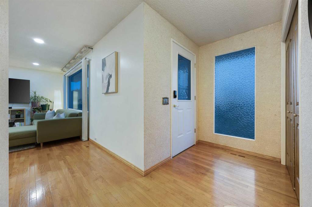 Picture for 7035 Huntercrest Road NW