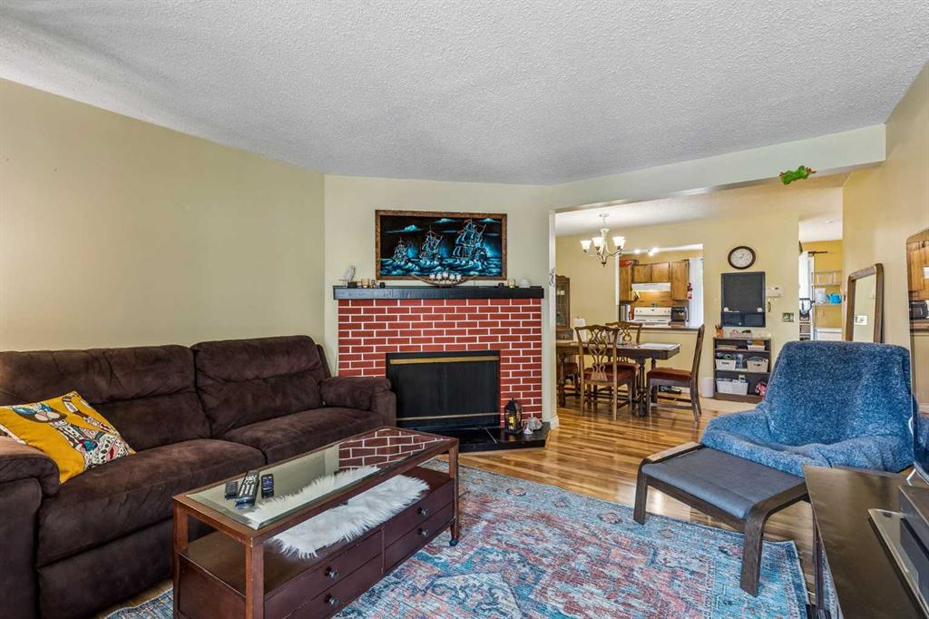 Picture for 24, 235 Berwick Drive NW
