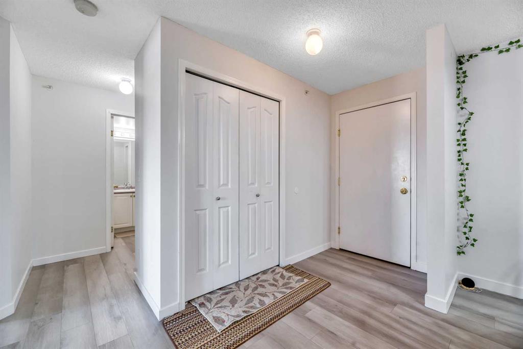 Picture for 405, 4000 Somervale Court SW