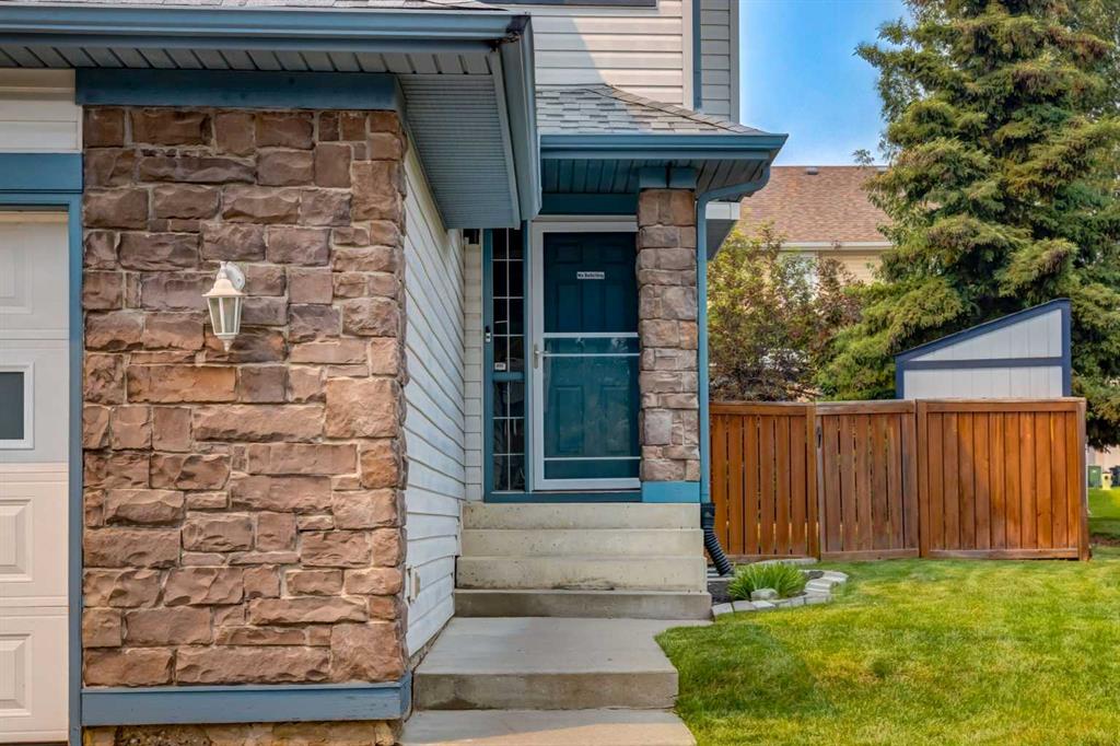 Picture for 156 Tuscany Meadows Close NW