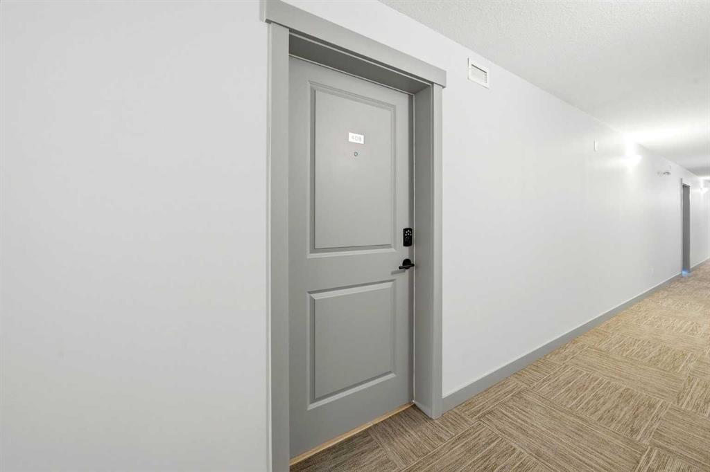 Picture for 408, 195 Kincora Glen Road NW