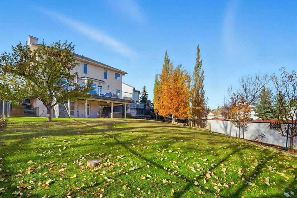 Picture for 137 Sceptre Court NW https://www.cirrealty.ca/reb/creb/71/A2266171_41.jpg