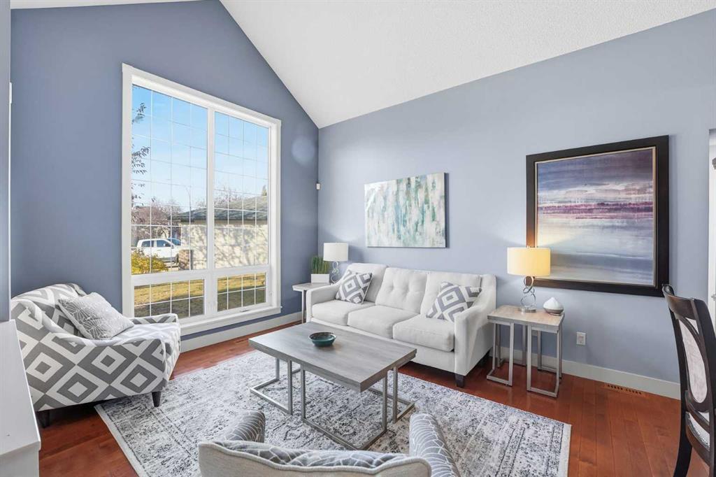 Picture for 137 Sceptre Court NW