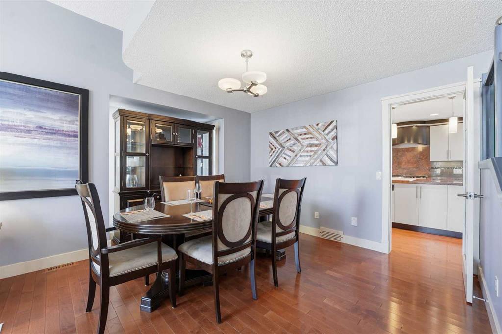 Picture for 137 Sceptre Court NW https://www.cirrealty.ca/reb/creb/71/A2266171_8.jpg