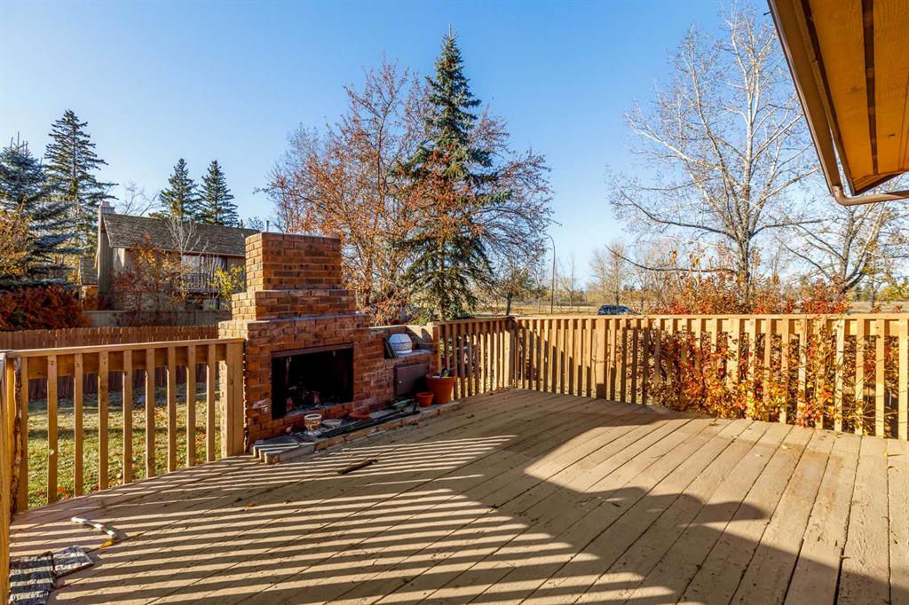 Picture for 135 Oakfern Way SW https://www.cirrealty.ca/reb/creb/71/A2266571_16.jpg