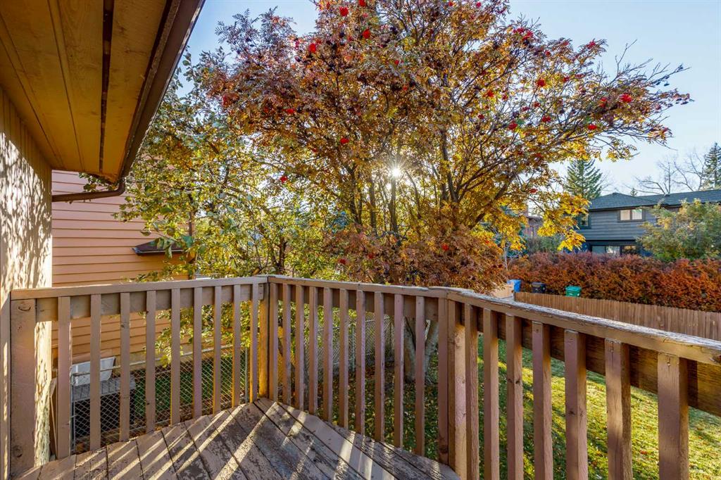 Picture for 135 Oakfern Way SW https://www.cirrealty.ca/reb/creb/71/A2266571_30.jpg