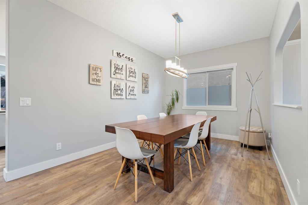 Picture for 69 Cranleigh Drive SE