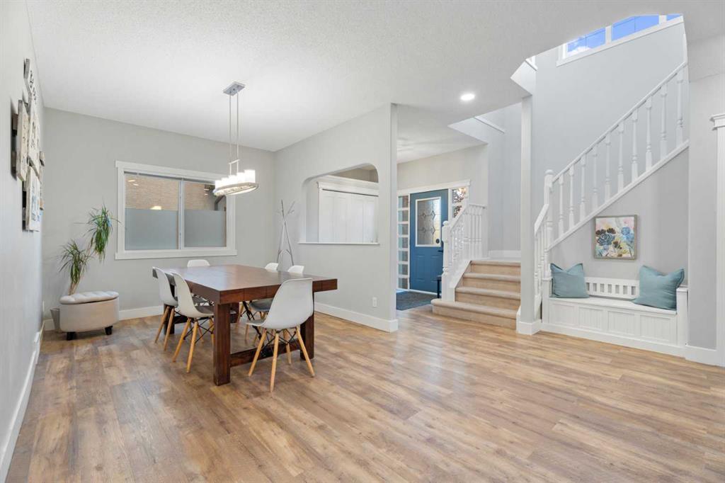 Picture for 69 Cranleigh Drive SE