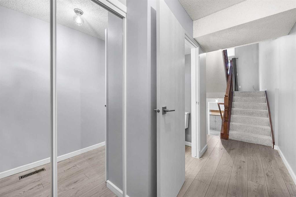 Picture for 43, 23 Glamis Drive SW