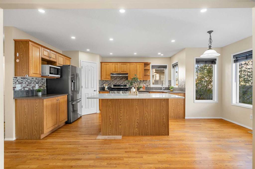 Picture for 825 Citadel Way NW