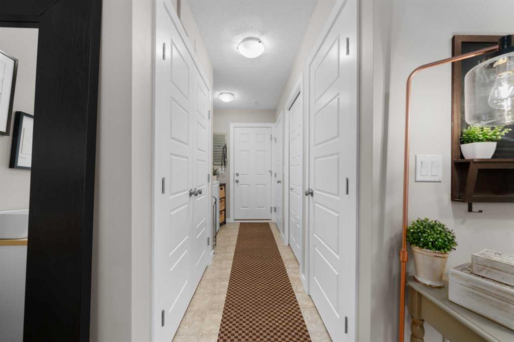 Picture for 212, 130 New Brighton Way SE