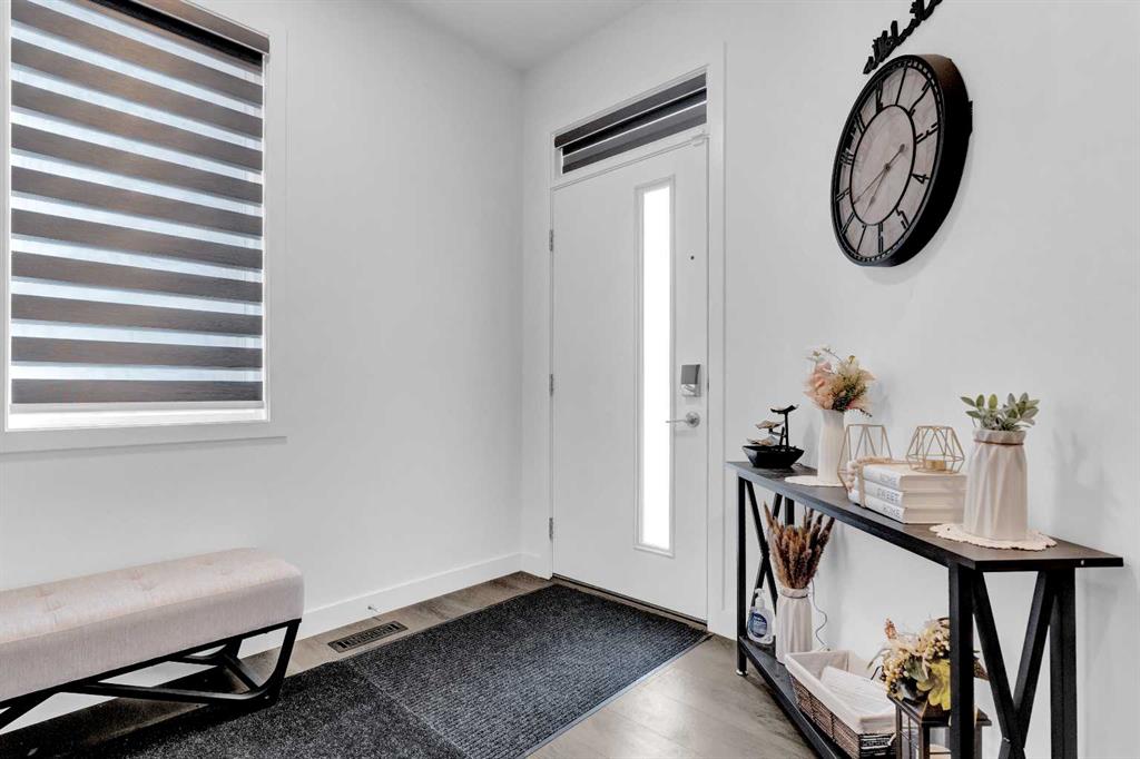 Picture for 264 Lucas Way NW