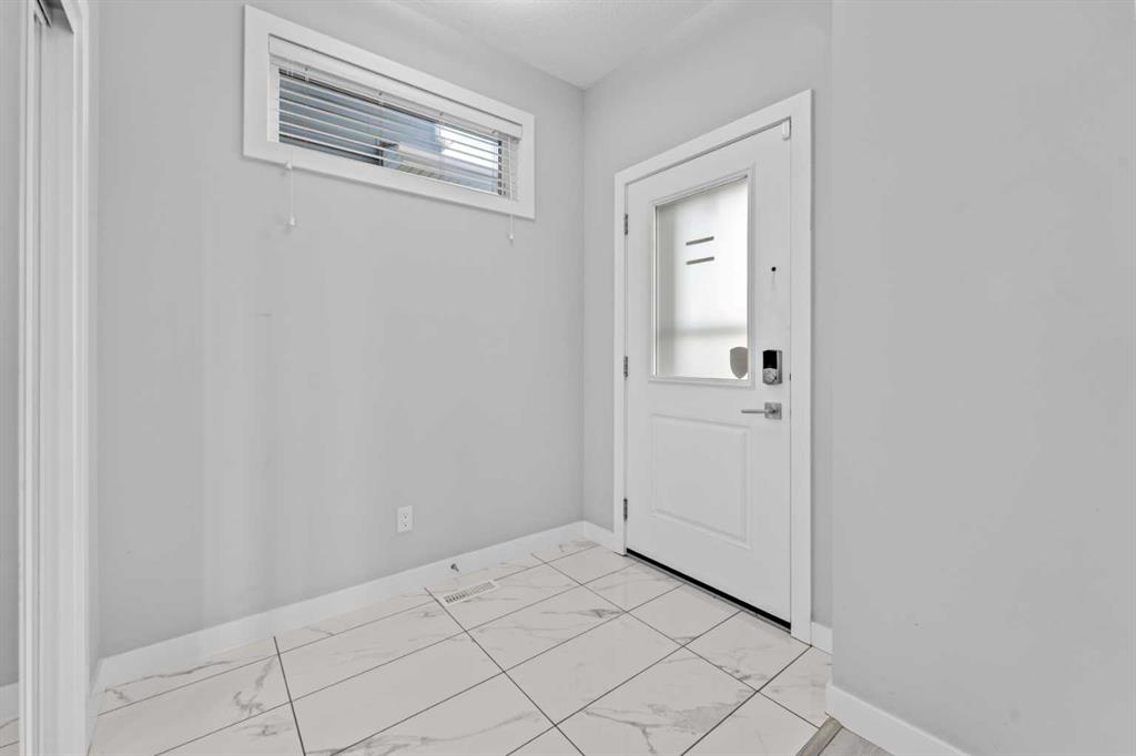 Picture for 57 Corner Meadows Gate NE