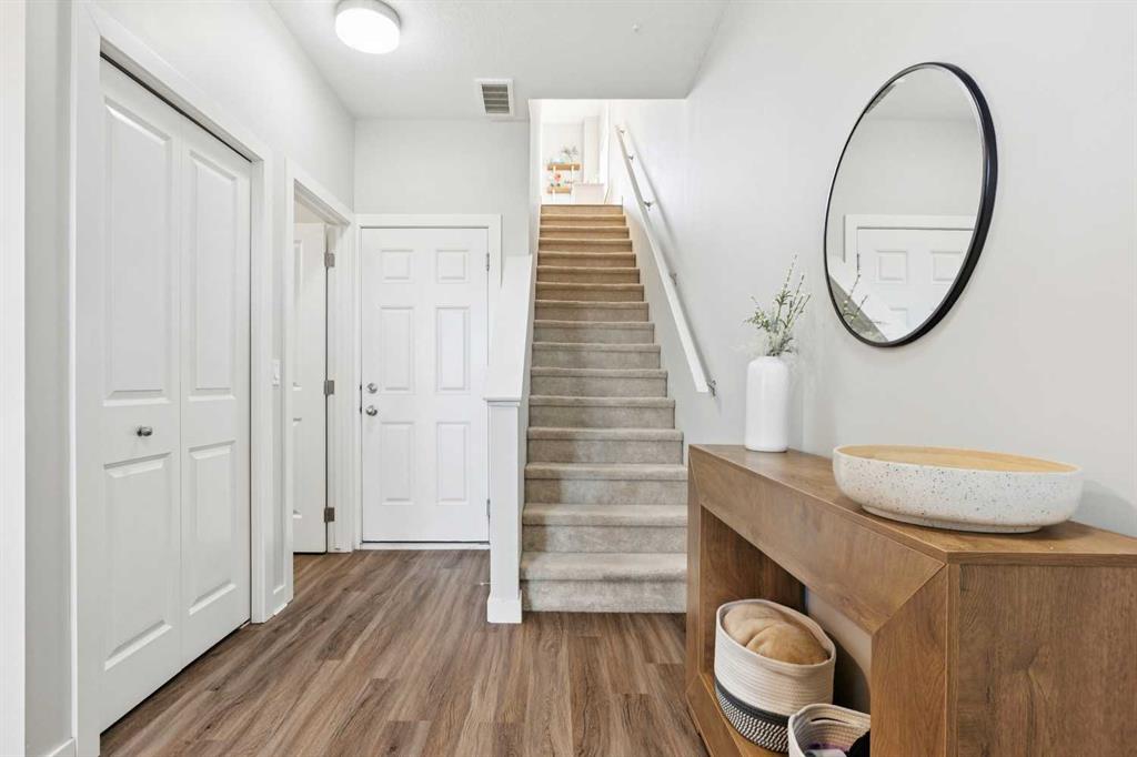 Picture for 31 Stonehouse Crescent NW