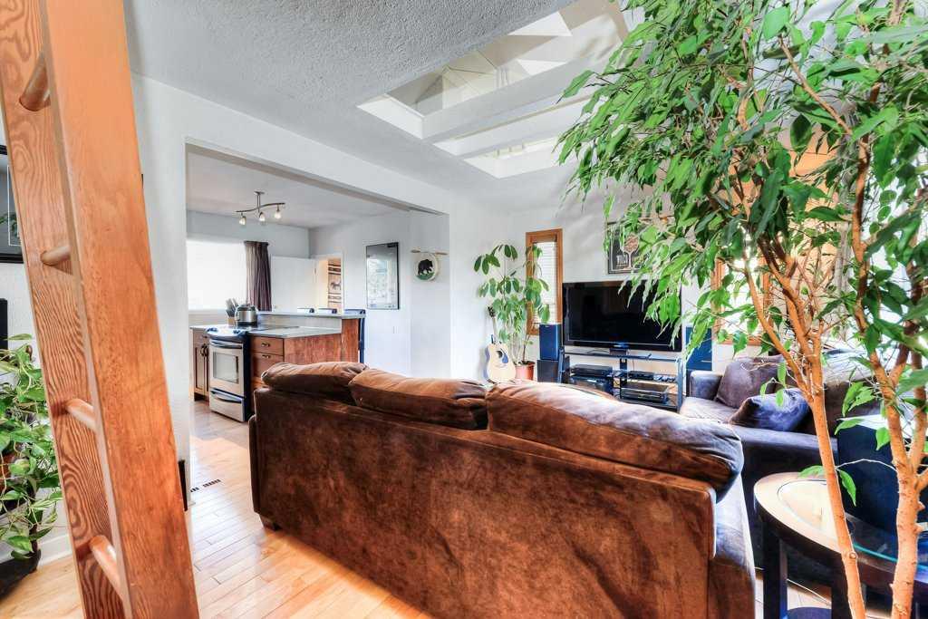 Picture for 3815 Parkhill Place SW