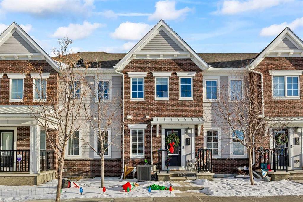 Picture for 51 Yorkville Boulevard SW