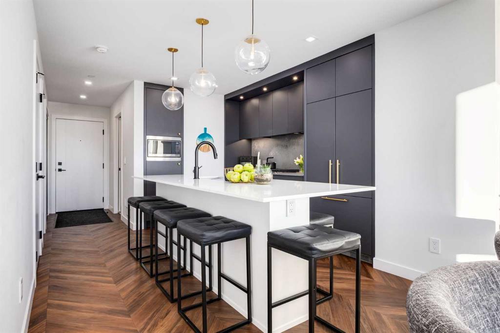 Picture for 312, 8445 Broadcast Avenue SW