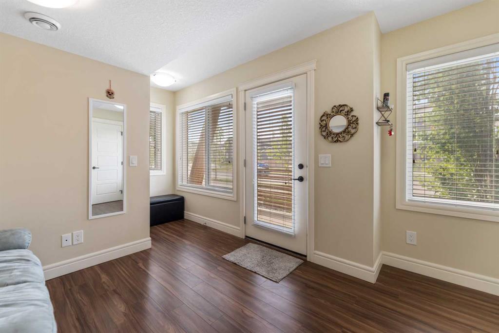 Picture for 572 Savanna Boulevard NE