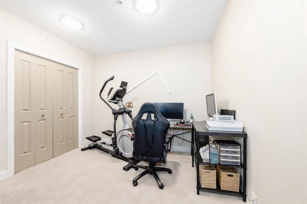 Picture for 306, 1899 45 Street NW