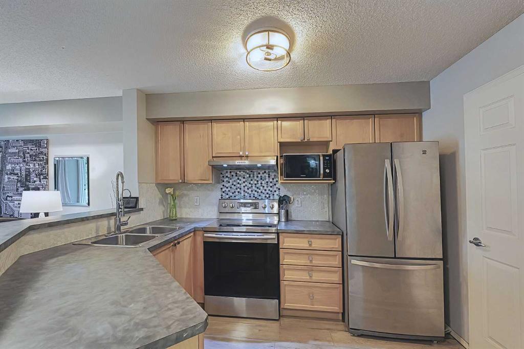 Picture for 2115, 950 Arbour Lake Road NW