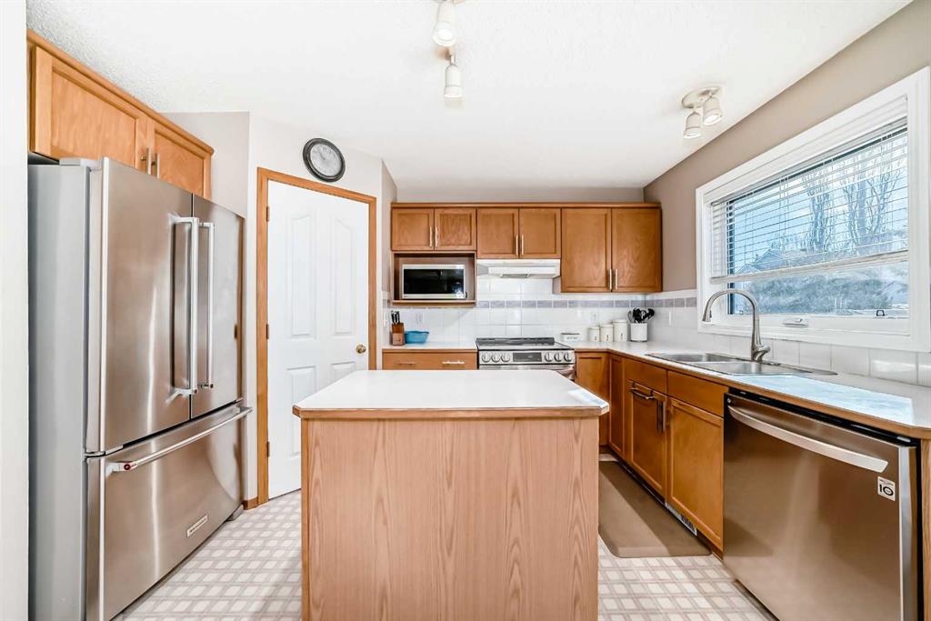 Picture for 129 Somerset Drive SW