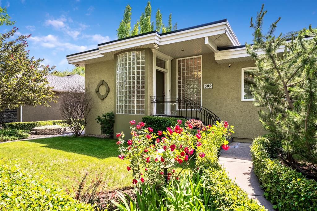 Picture for 509 15 Avenue NE