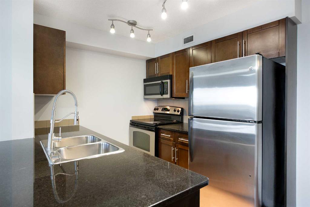 Picture for 320, 7110 80 Avenue NE