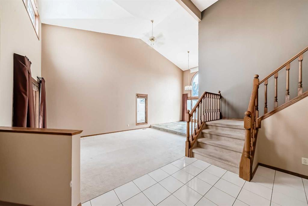 Picture for 27 Suncanyon Park SE