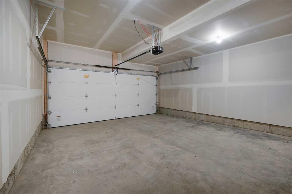 Picture for 104, 1350 Cornerstone Street NE