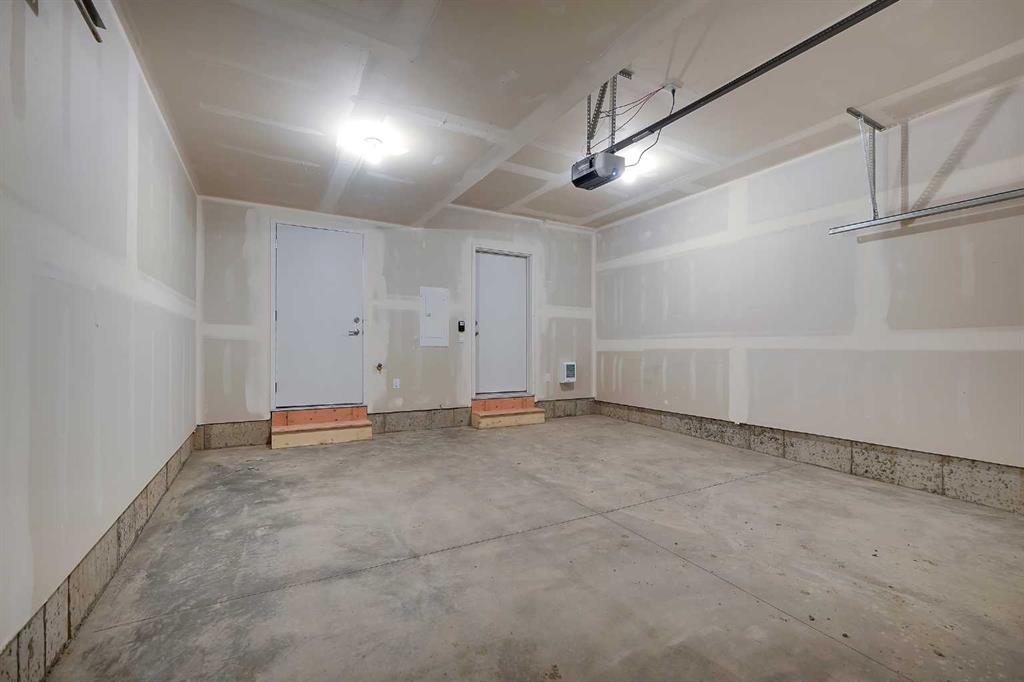 Picture for 104, 1350 Cornerstone Street NE