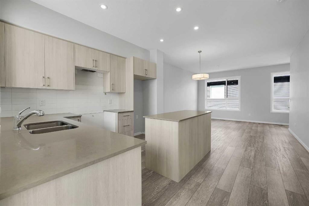 Picture for 104, 1350 Cornerstone Street NE