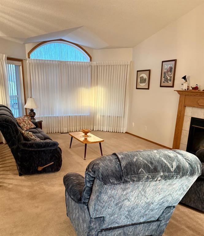 Picture for 915 Highland Green Drive NW