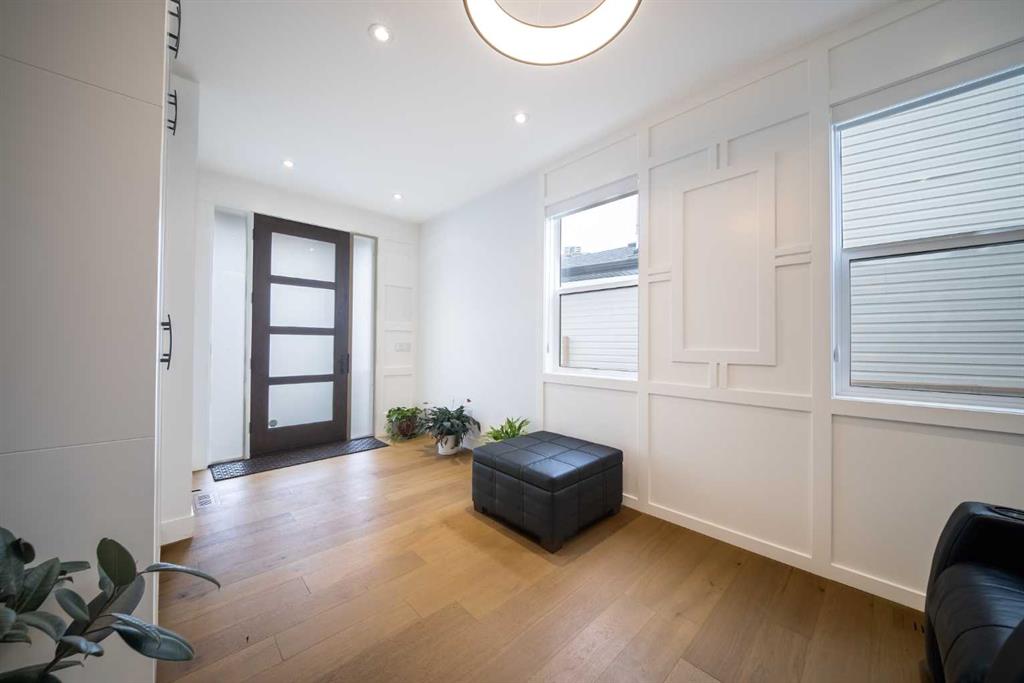 Picture for 183 SADDLELAKE Terrace NE