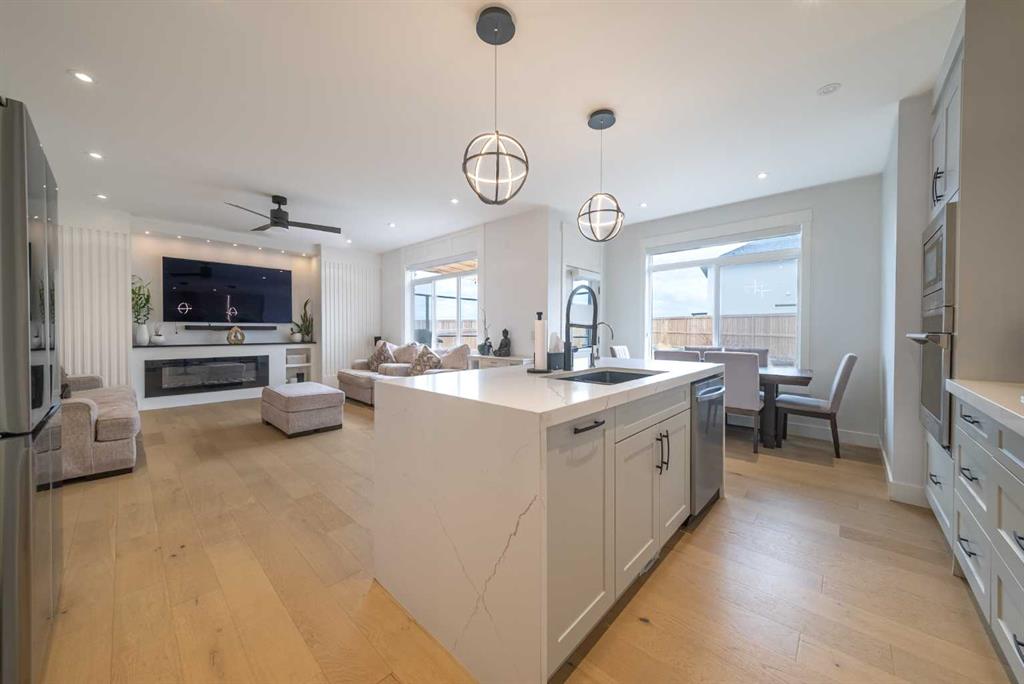 Picture for 183 SADDLELAKE Terrace NE