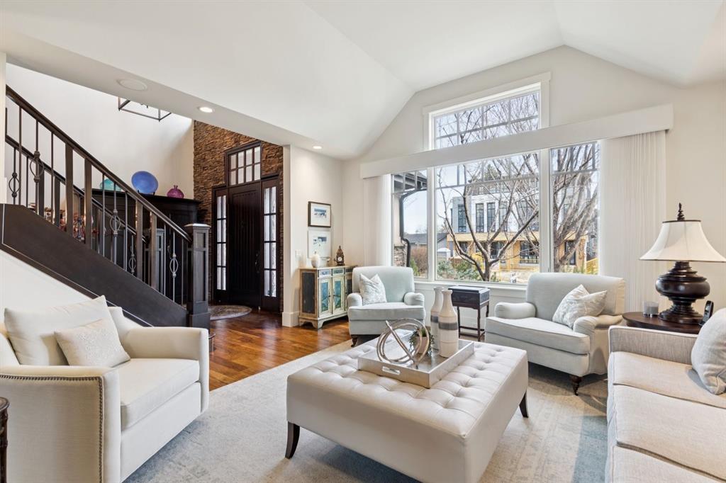 Picture for 4315 17 Street SW