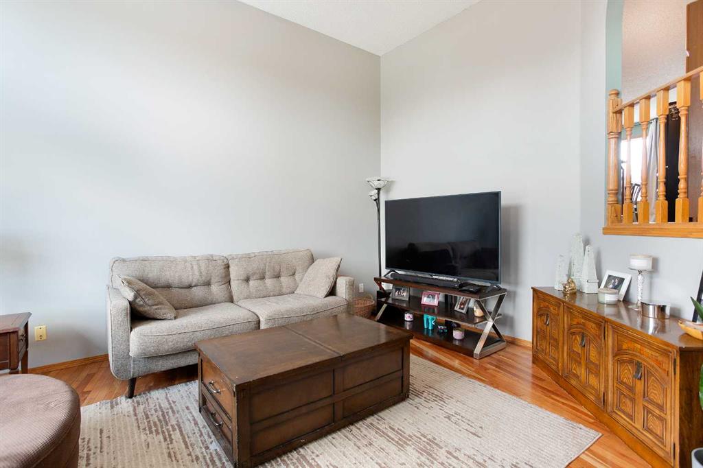 Picture for 1771 Meadowbrook Drive SE