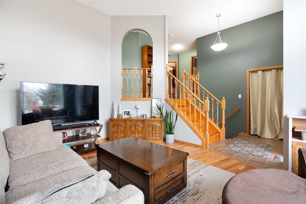 Picture for 1771 Meadowbrook Drive SE