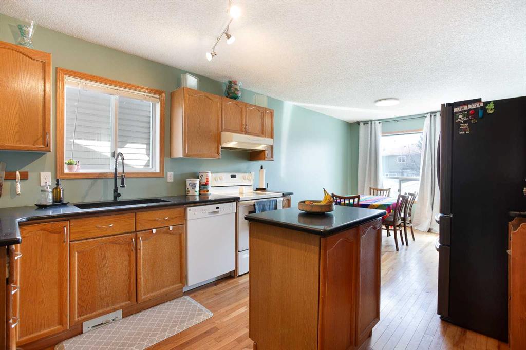 Picture for 1771 Meadowbrook Drive SE