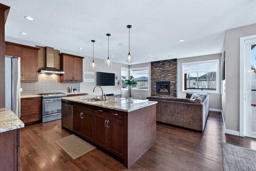Picture for 28 Walden View SE