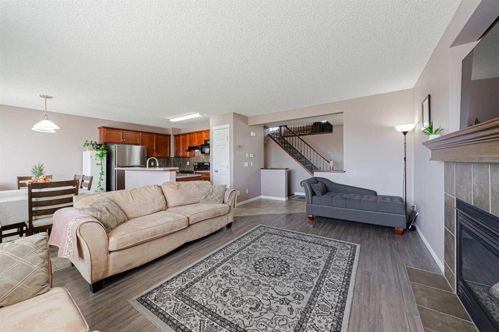 Picture for 133 Saddlefield Place NE