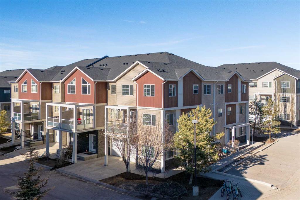 Picture for 405 Redstone View NE